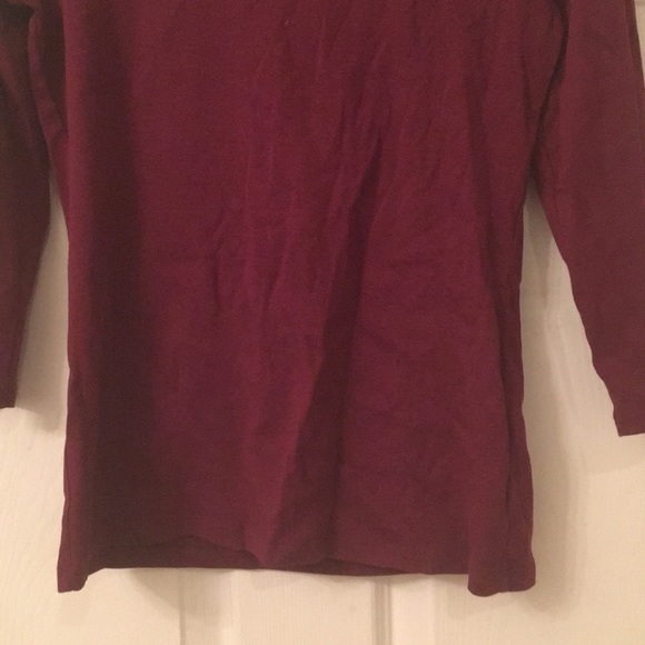 EUC 100% cotton top with crystals - Picture 3 of 12